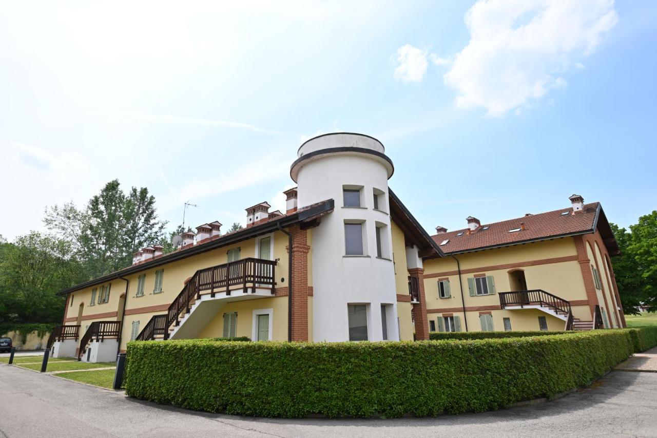 Aura Loving Home Con 4 Posti Letto, Cucina Completa, Terrazzo Ed Un Grande Parco Verde Serravalle d'Asti Экстерьер фото