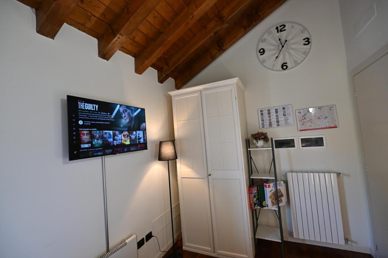 Aura Loving Home Con 4 Posti Letto, Cucina Completa, Terrazzo Ed Un Grande Parco Verde Serravalle d'Asti Экстерьер фото